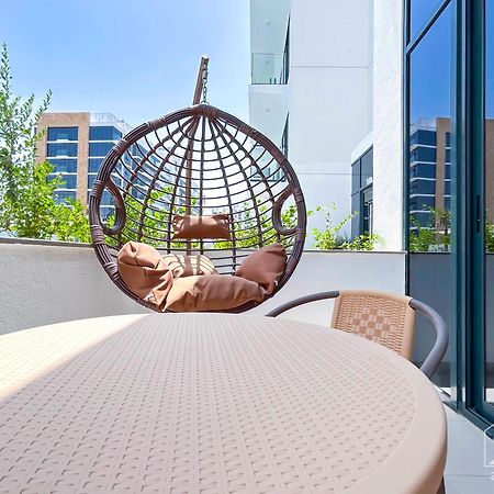 Charming Studio With Balcony In Azizi Riviera Dubai Exterior photo