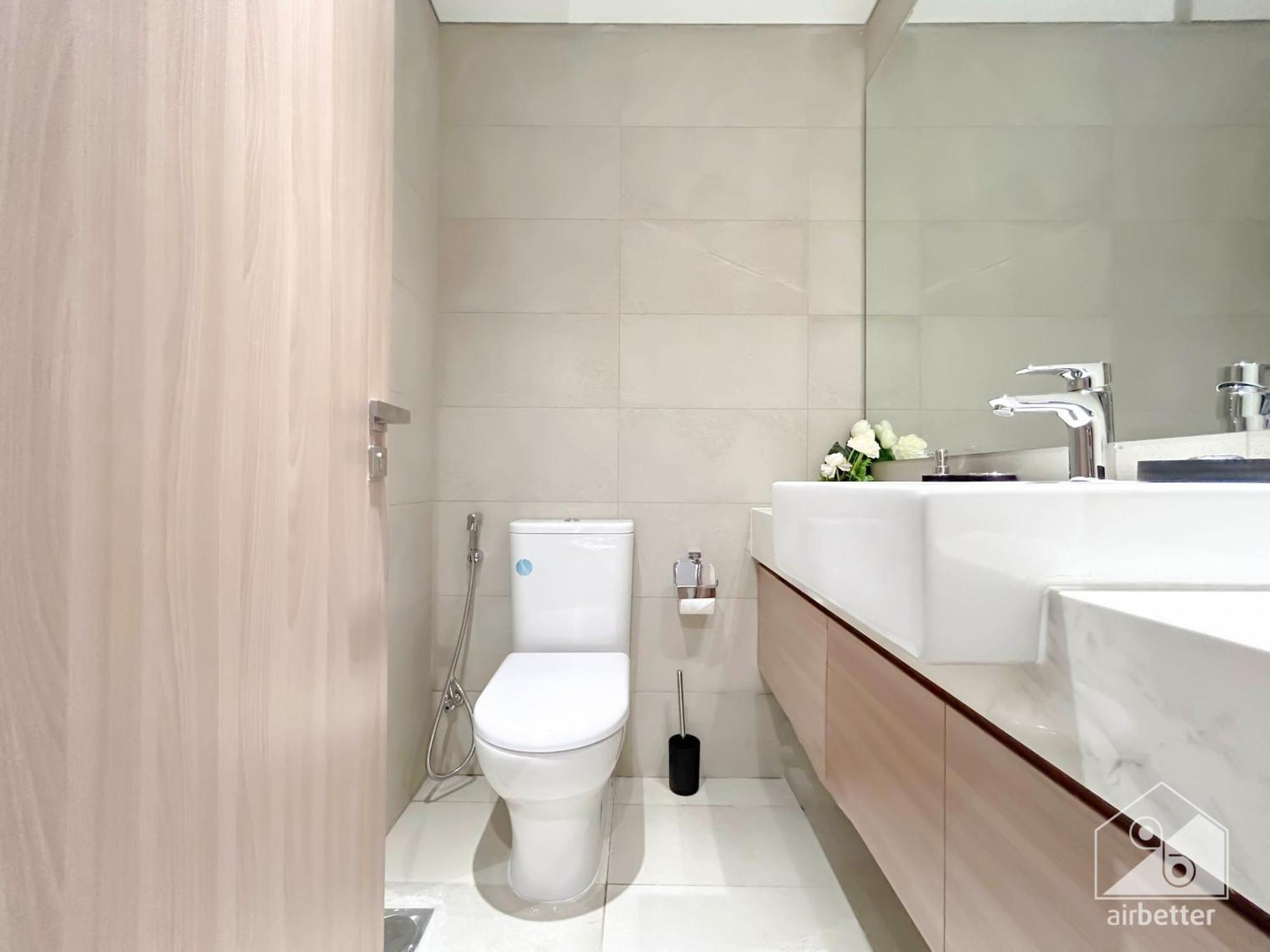 Charming Studio With Balcony In Azizi Riviera Dubai Exterior photo